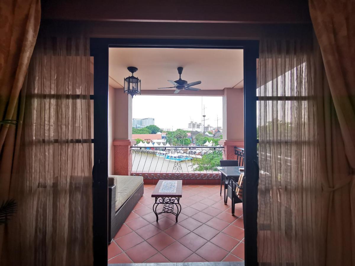 Casa Del Rio Residences Малакка Экстерьер фото