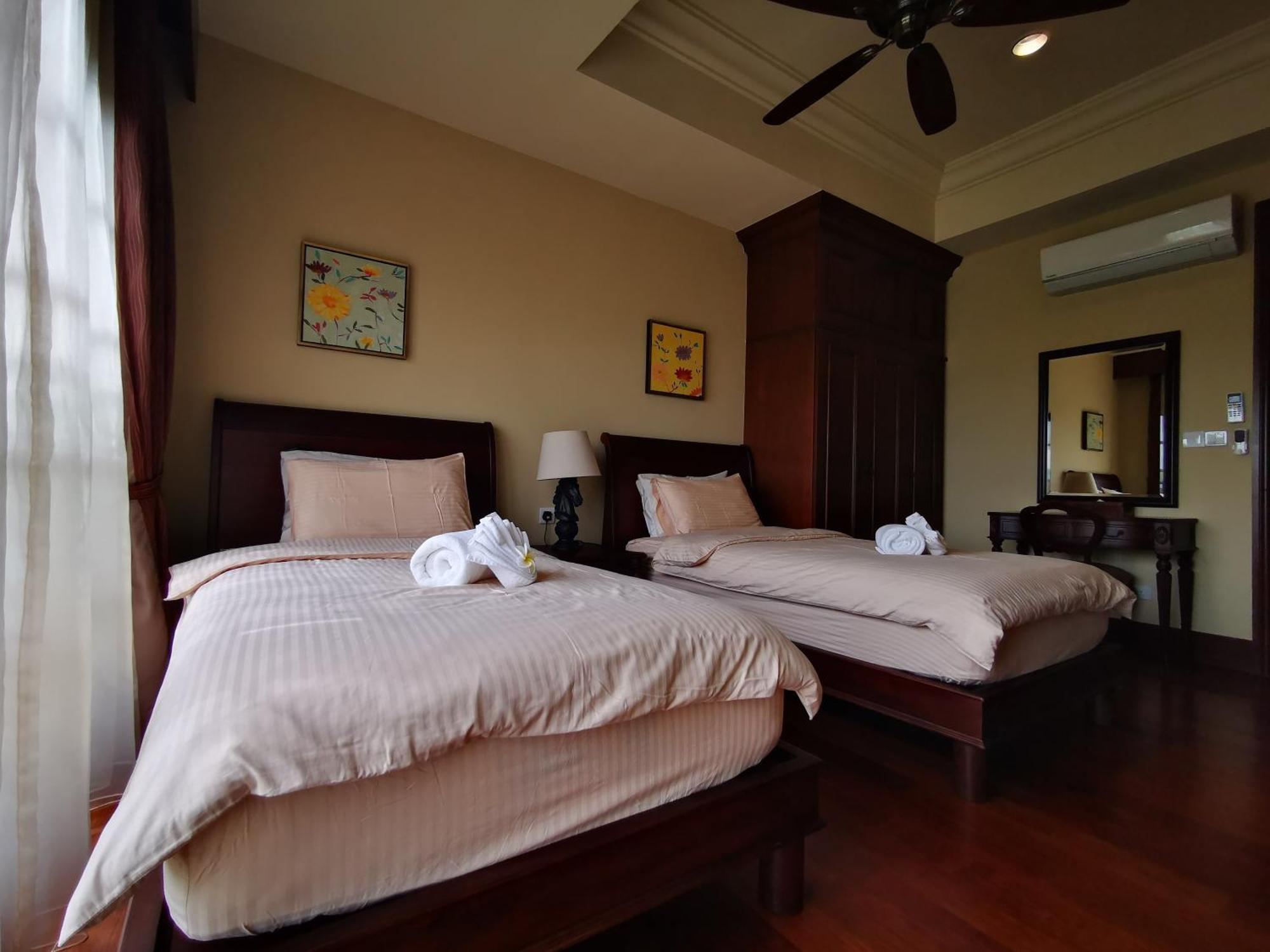 Casa Del Rio Residences Малакка Экстерьер фото